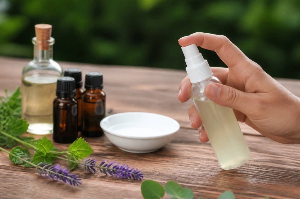 Fabriquer son anti moustique aux huiles essentielles : recette et conseils efficaces
